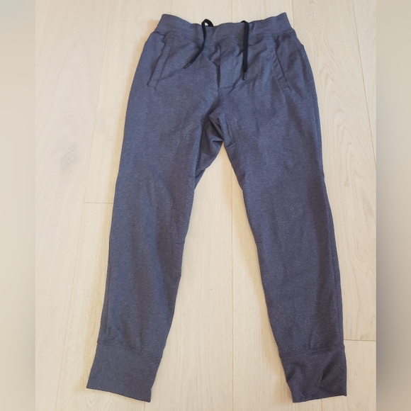 lululemon athletica Men's Joggers in Dark Gray - Picture 1 of 5